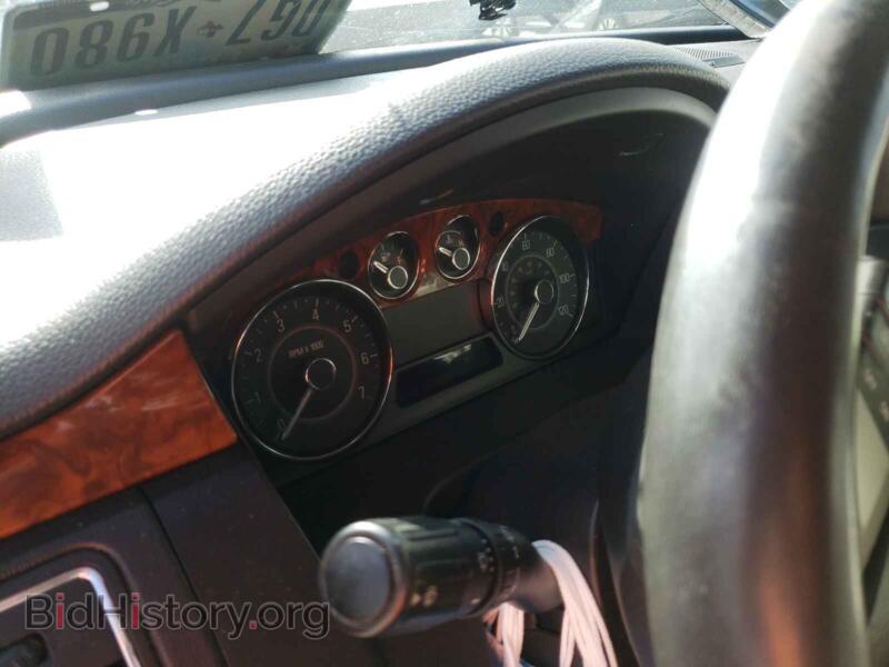 2011 Ford FLEX (VIN 2FMGK5DC2BBD29001) — photo 8 of 10