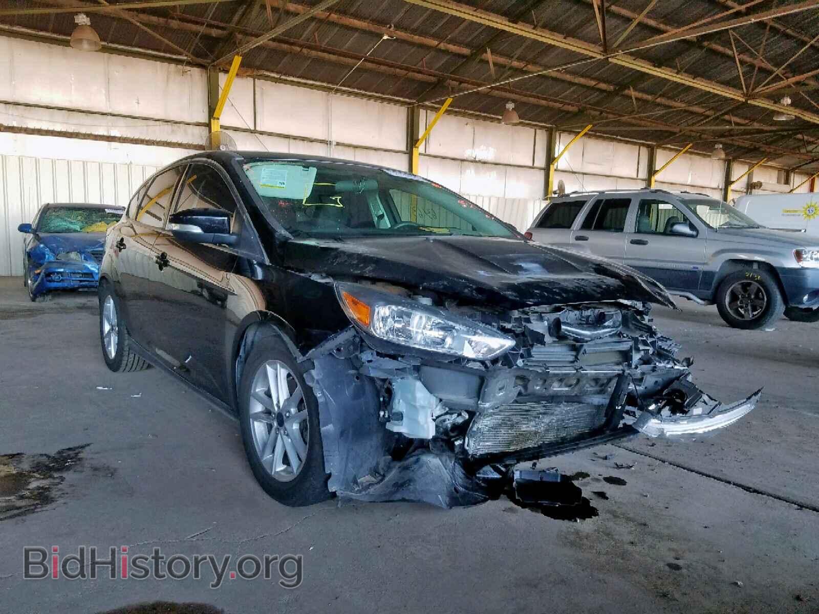 Фотография 1FADP3K22GL286624 - FORD FOCUS SE 2016