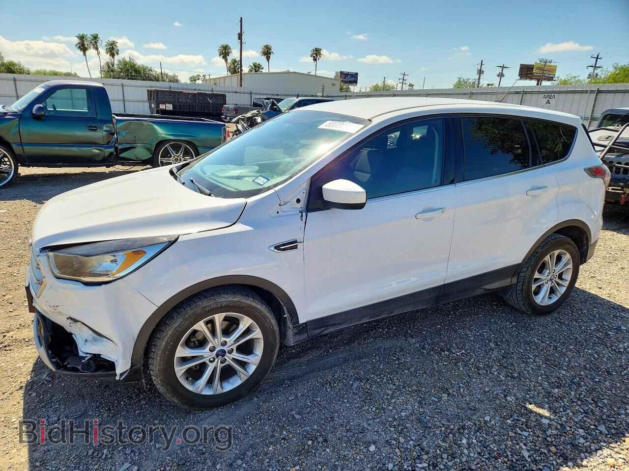 Фотография 1FMCU0GD1HUB42626 - FORD ESCAPE 2017