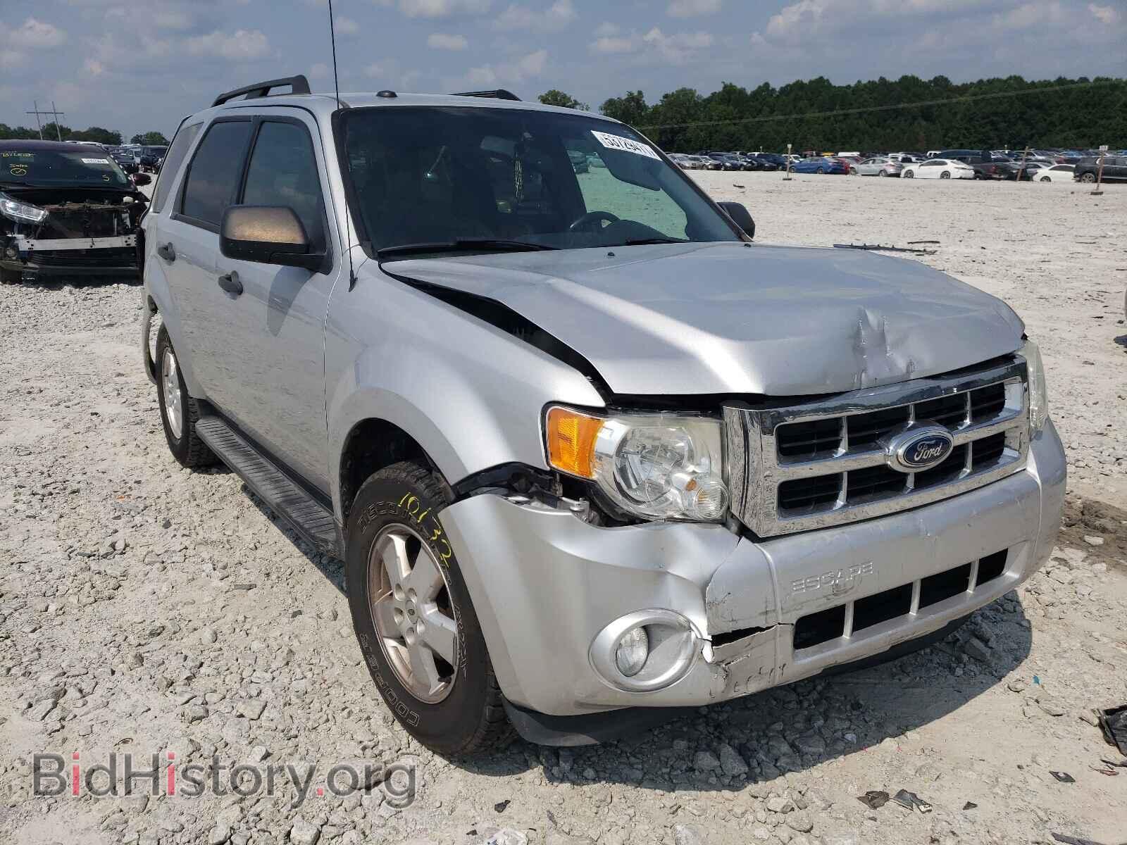 Фотография 1FMCU0D75BKA87616 - FORD ESCAPE 2011