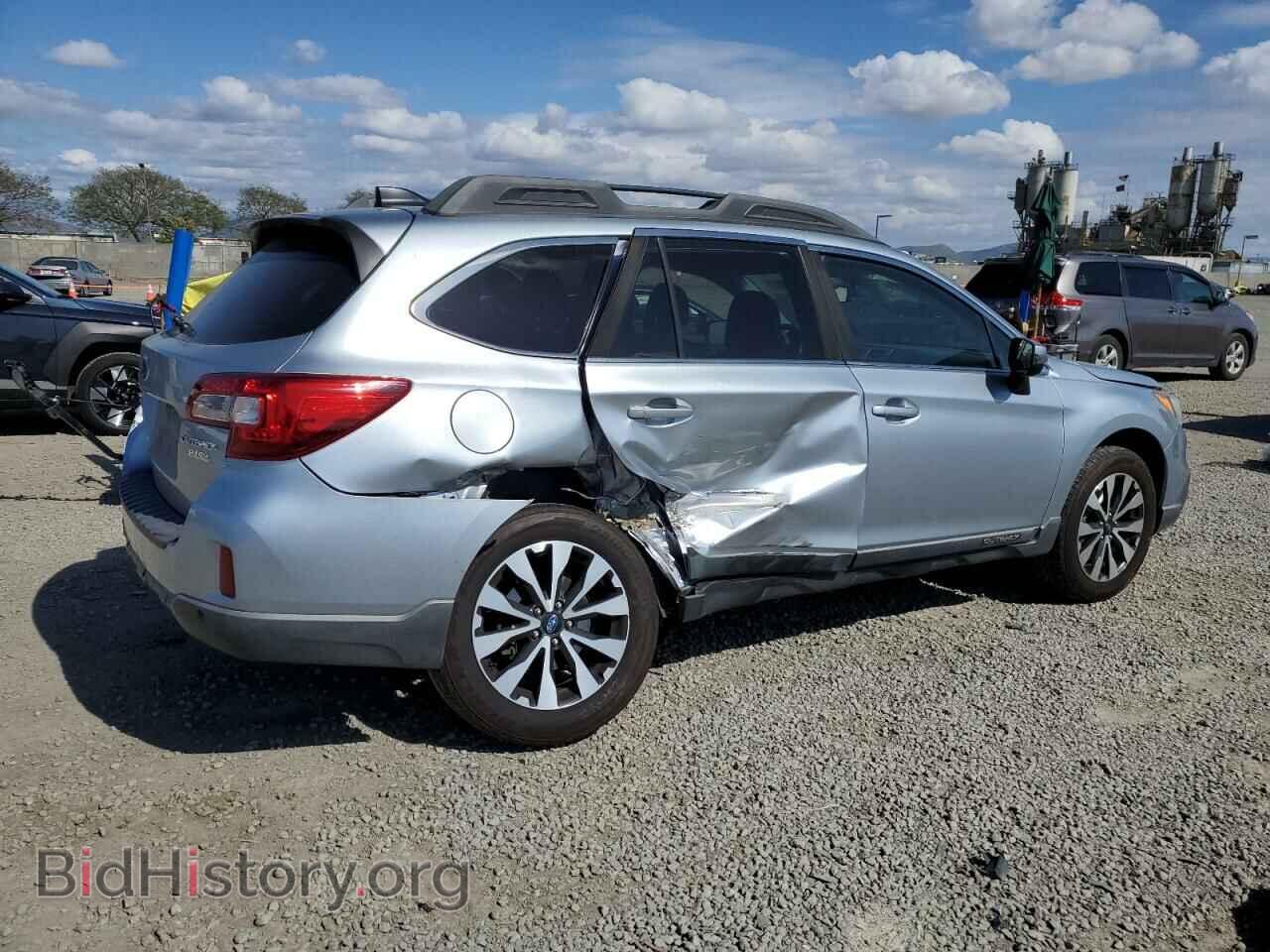 2017 SUBARU OUTBACK - VIN: 4S4BSANC4H3353794 - Фото 3