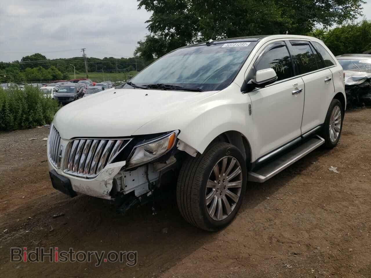 2013 LINCOLN MKX - VIN: 2LMDJ8JK8DBL15002 - Photo 2