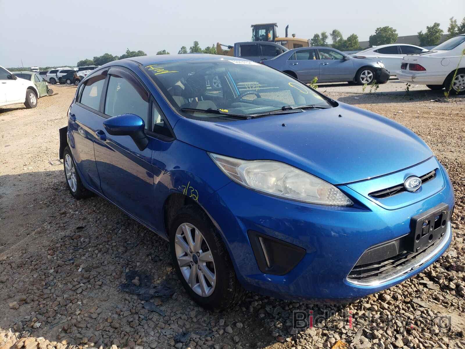 Photo 3FADP4EJ6BM176613 - FORD FIESTA 2011