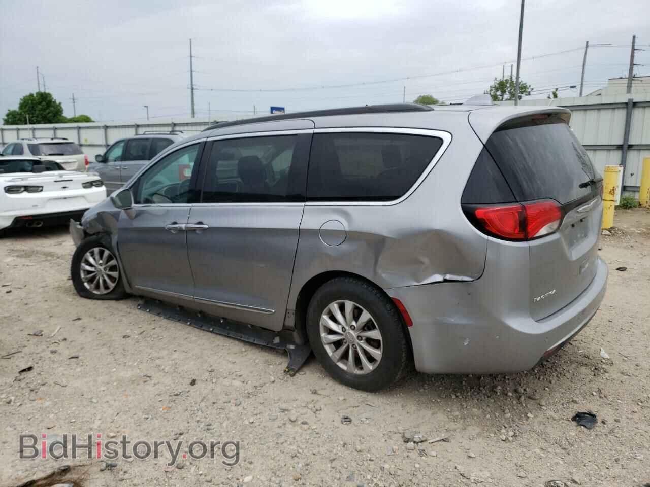 2017 CHRYSLER PACIFICA - VIN: 2C4RC1BGXHR500831 - Фото 2