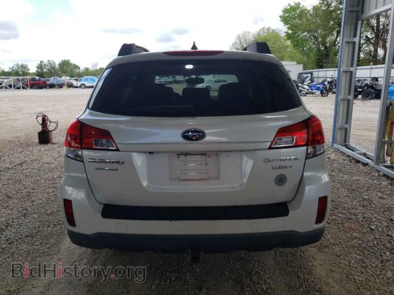 2011 Subaru OUTBACK (VIN 4S4BRDKC5B2321158) — фото 6 из 13