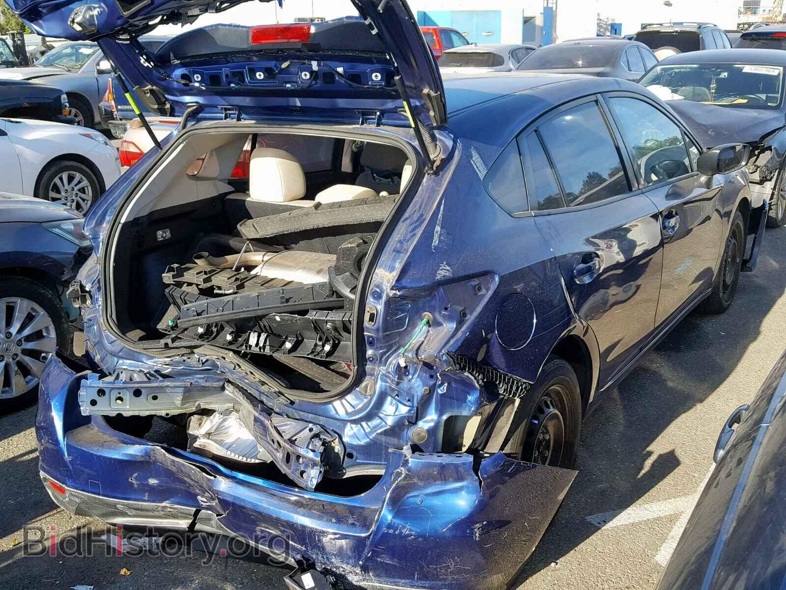 2017 SUBARU IMPREZA - VIN: 4S3GTAA65H3729586 - Фото 4