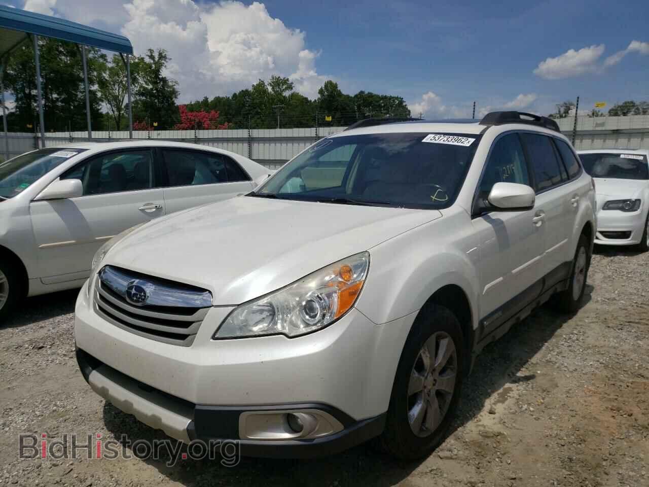 2011 SUBARU OUTBACK - VIN: 4S4BRCKC5B3379338 - Фото 2