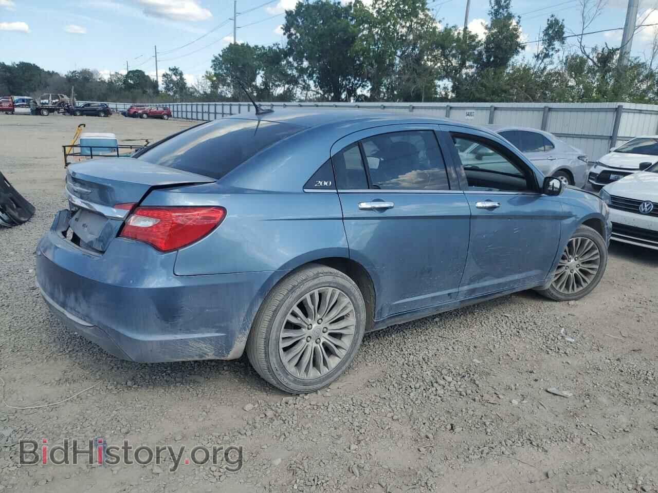 2011 CHRYSLER 200 - VIN: 1C3BC2FG1BN596892 - Фото 3