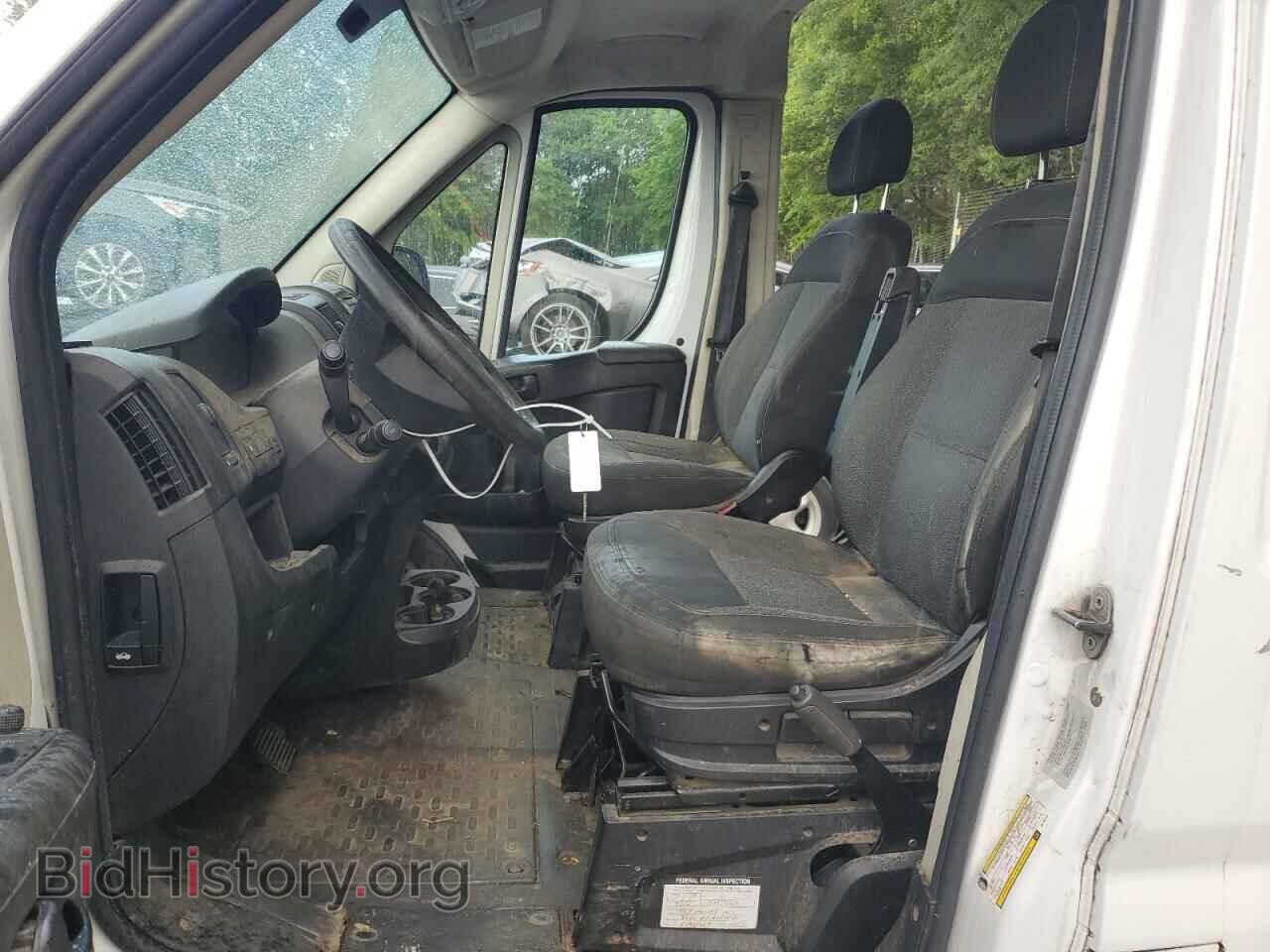 2016 RAM All Models - VIN: 3C6URVJG9GE103104 - Фото 7