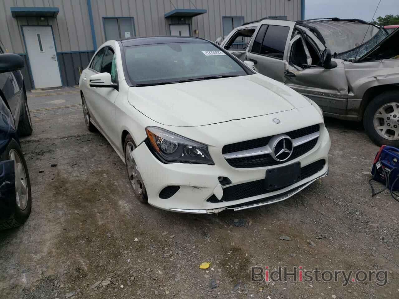 Photo WDDSJ4GB3HN437029 - MERCEDES-BENZ CLA-CLASS 2017