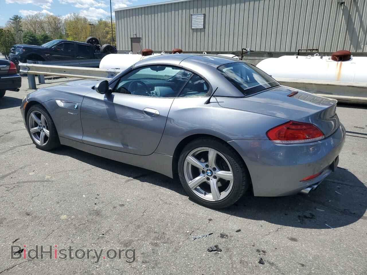 2010 BMW Z4 - VIN: WBALM5C5XAE377247 - Фото 2