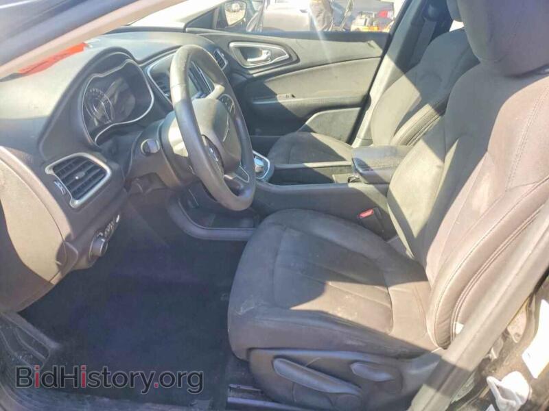 2015 Chrysler 200 (VIN 1C3CCCAB8FN552125) — photo 7 of 14