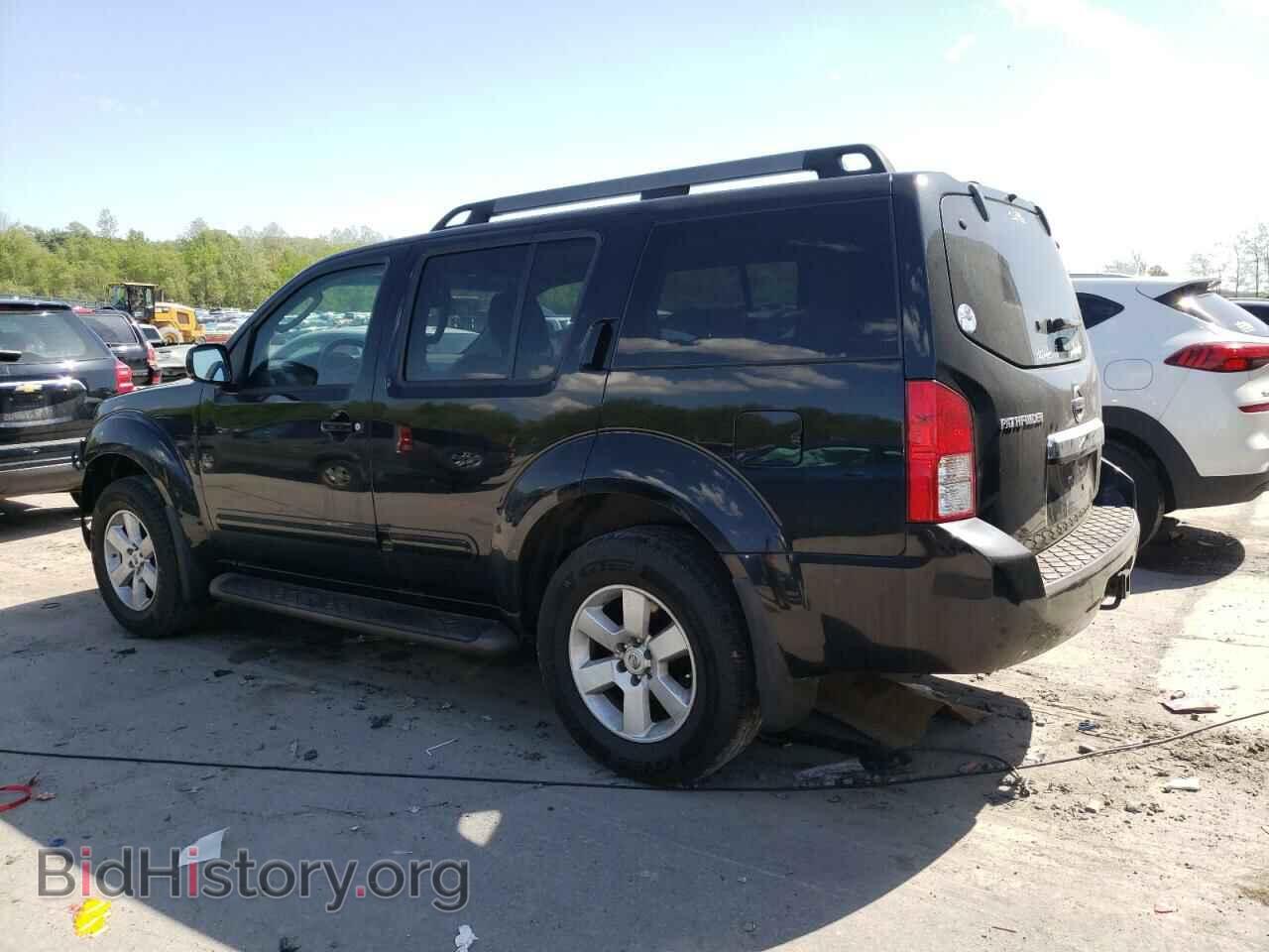 2011 NISSAN PATHFINDER - VIN: 5N1AR1NB5BC635352 - Фото 2