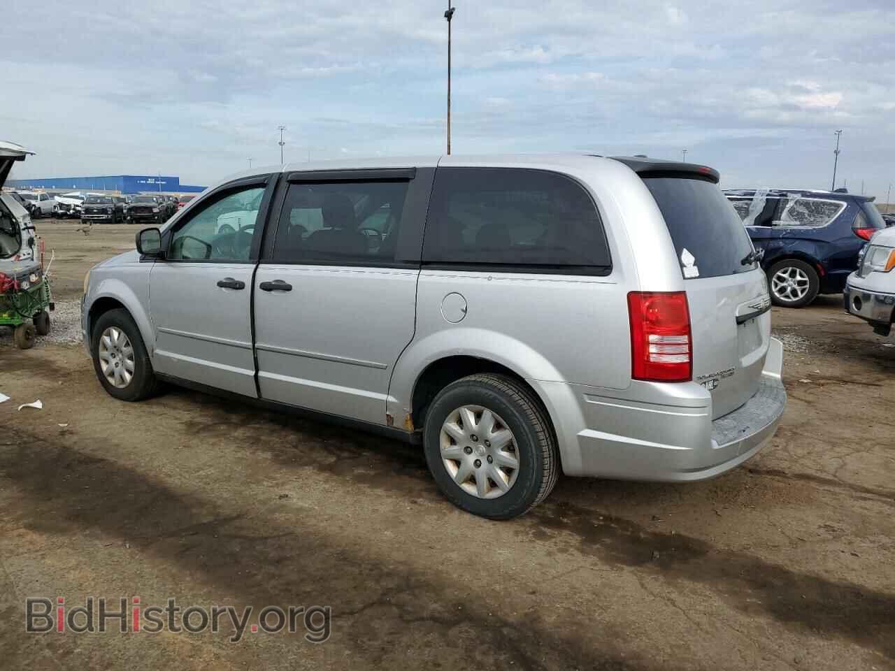 2008 CHRYSLER MINIVAN - VIN: 2A8HR44H88R799603 - Photo 2