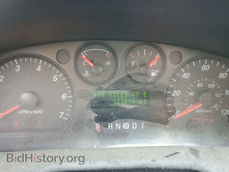 2007 Ford TAURUS (VIN 1FAHP53U17A213768) — photo 9 of 12