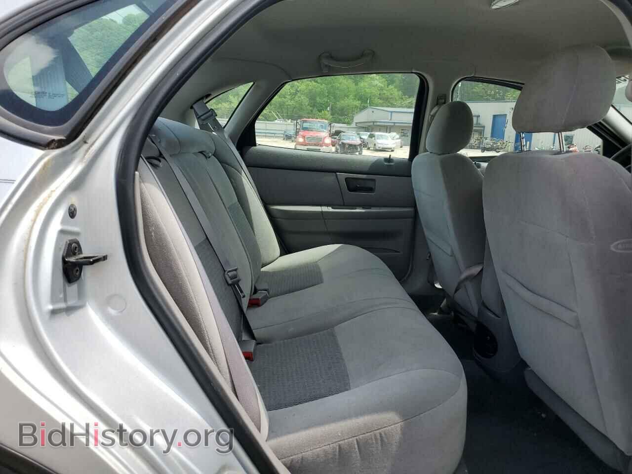 2007 FORD TAURUS - VIN: 1FAHP53U17A213768 - Фото 10
