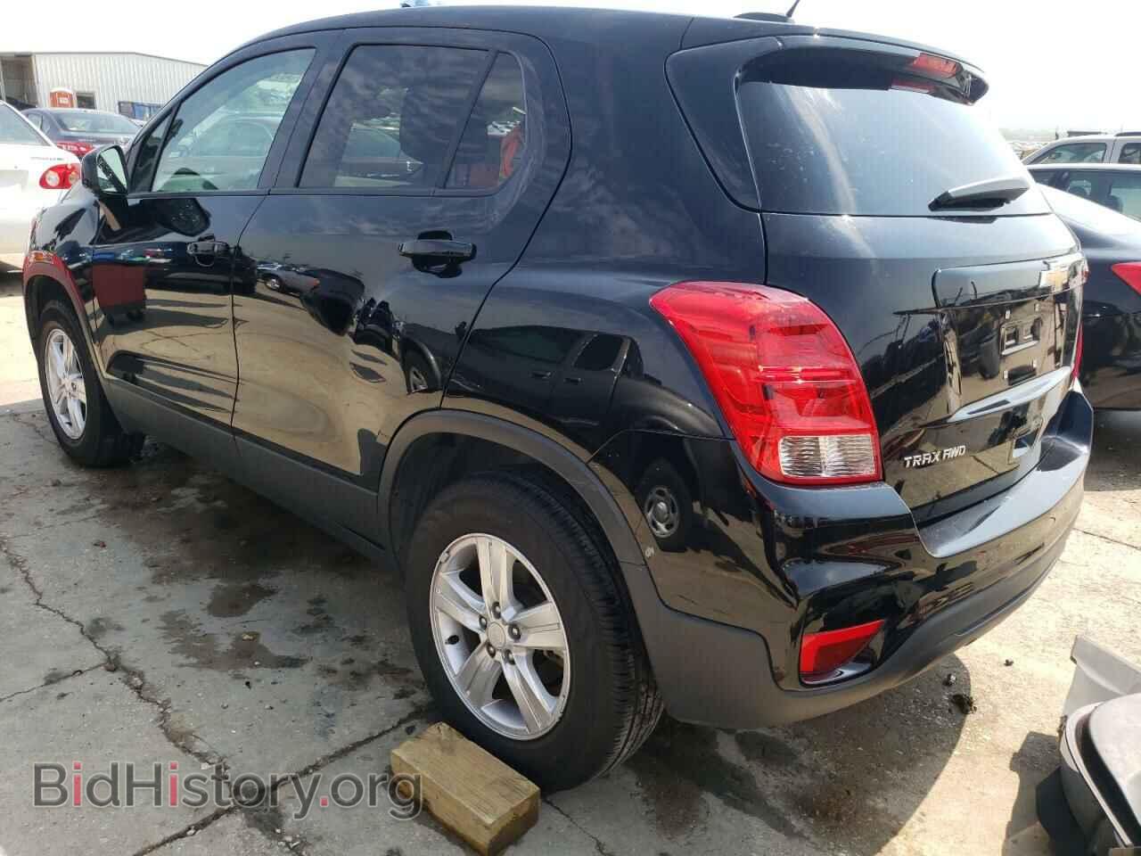 2019 CHEVROLET TRAX - VIN: 3GNCJNSB4KL217022 - Фото 2