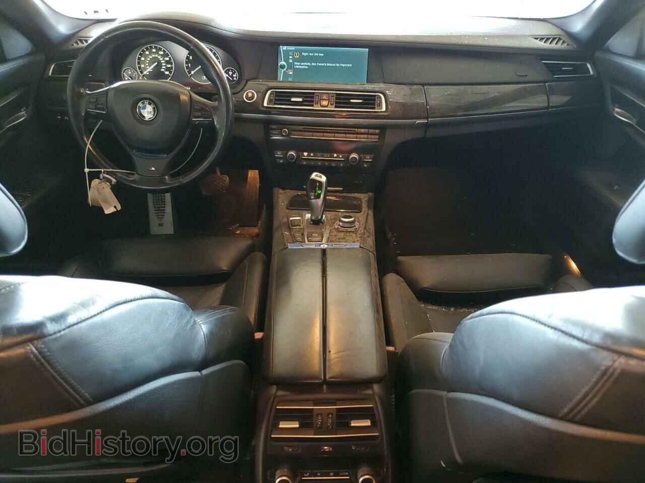 2012 BMW 7 SERIES - VIN: WBAKB8C59CC852419 - Фото 8