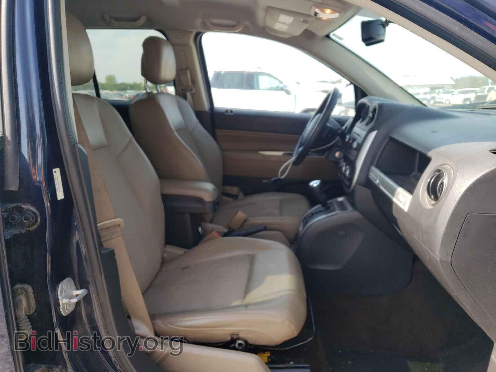2014 JEEP COMPASS - VIN: 1C4NJCEAXED648757 - Фото 5