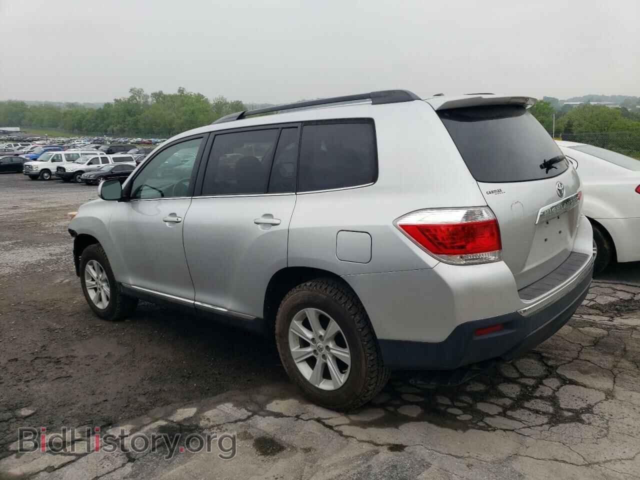 2012 TOYOTA HIGHLANDER - VIN: 5TDBK3EH1CS121057 - Photo 2