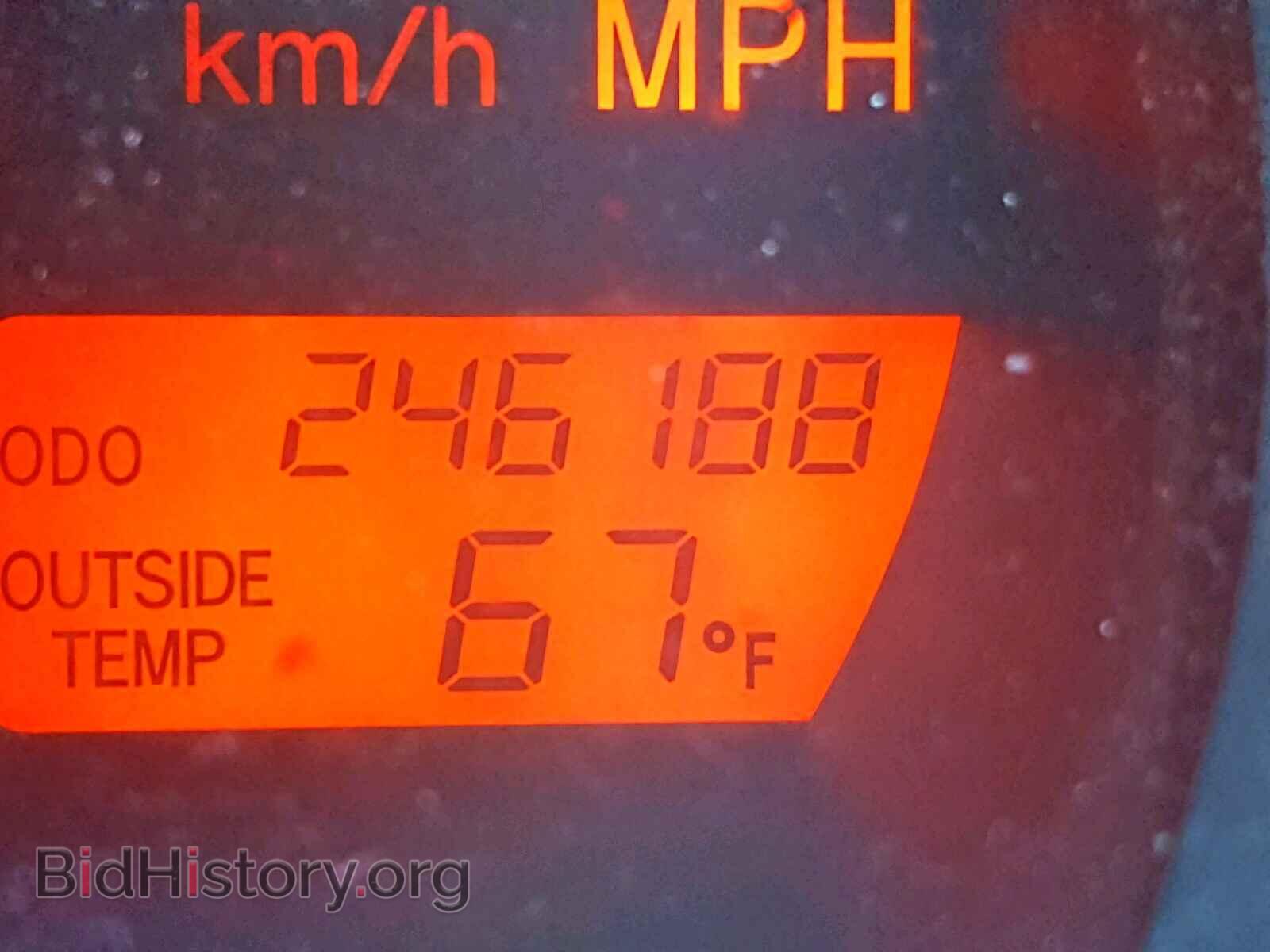 2003 TOYOTA COROLLA - VIN: 2T1KR32E83C076147 - Фото 8