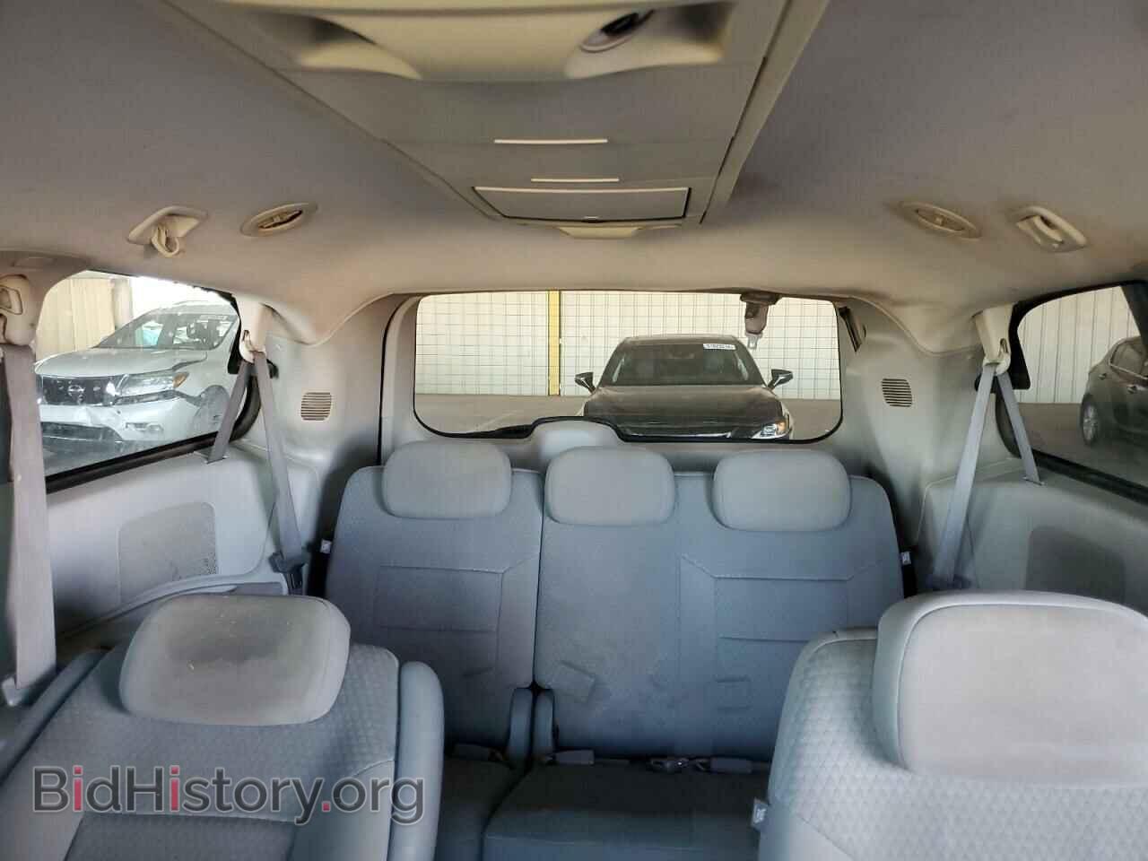 2009 CHRYSLER MINIVAN - VIN: 2A8HR54159R630603 - Фото 10