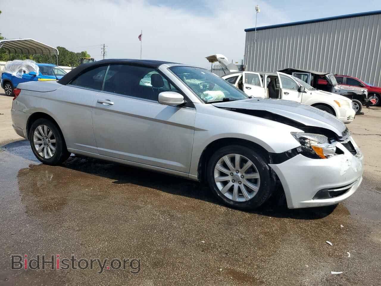 2012 CHRYSLER 200 - VIN: 1C3BCBEB2CN229085 - Photo 4