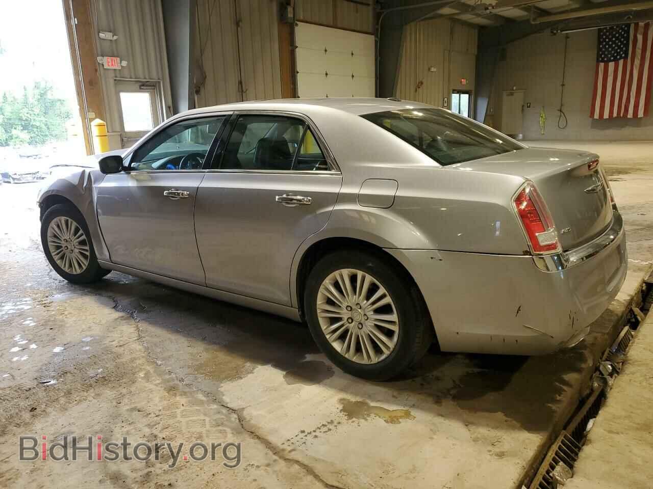 2014 CHRYSLER 300 - VIN: 2C3CCAKG4EH273275 - Фото 2
