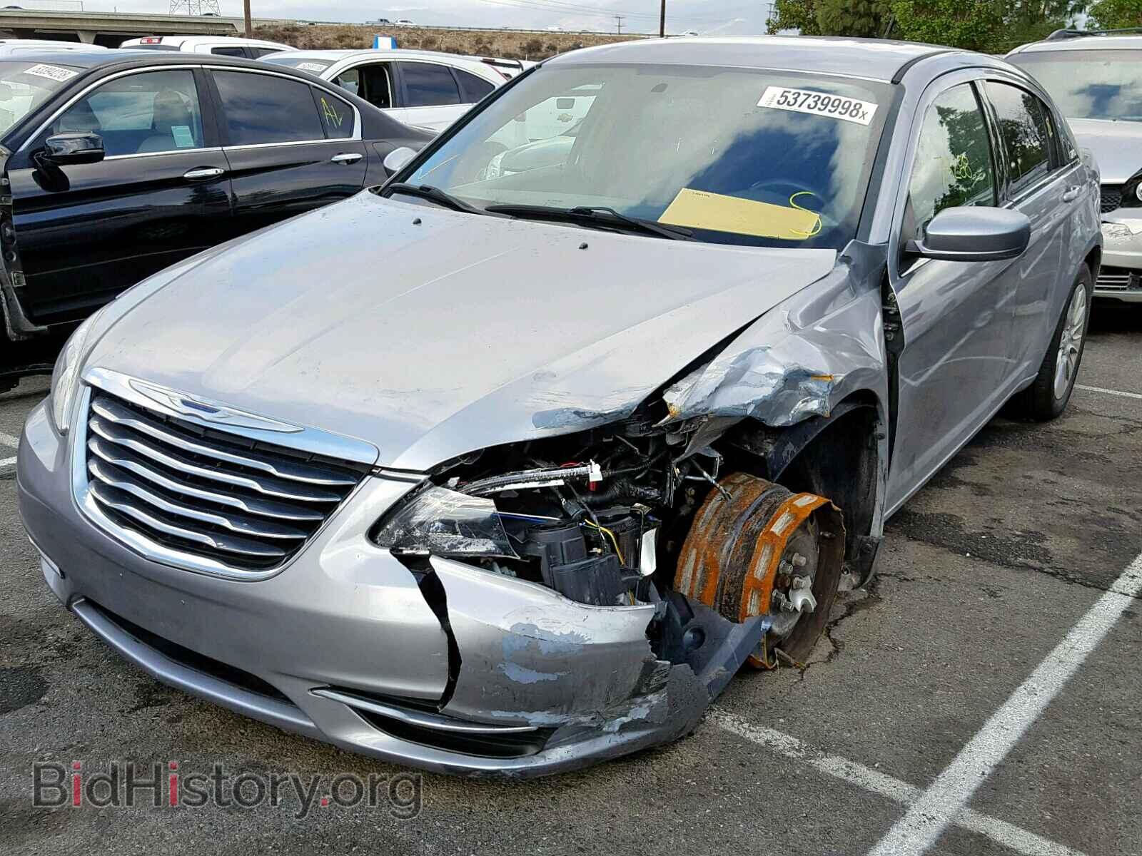 2014 CHRYSLER 200 - VIN: 1C3CCBAB5EN213086 - Фото 2