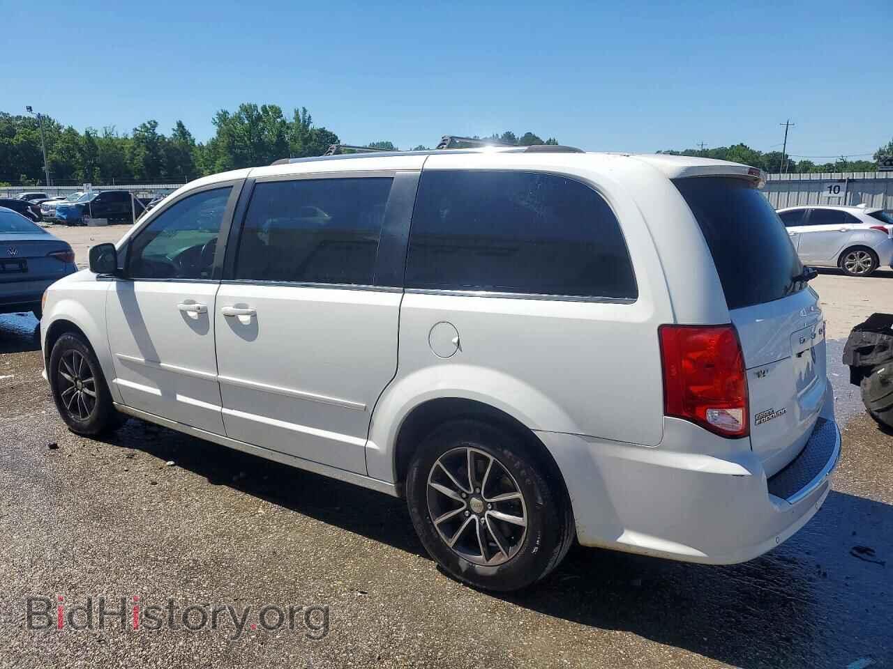 2017 DODGE CARAVAN - VIN: 2C4RDGCG1HR625764 - Photo 2