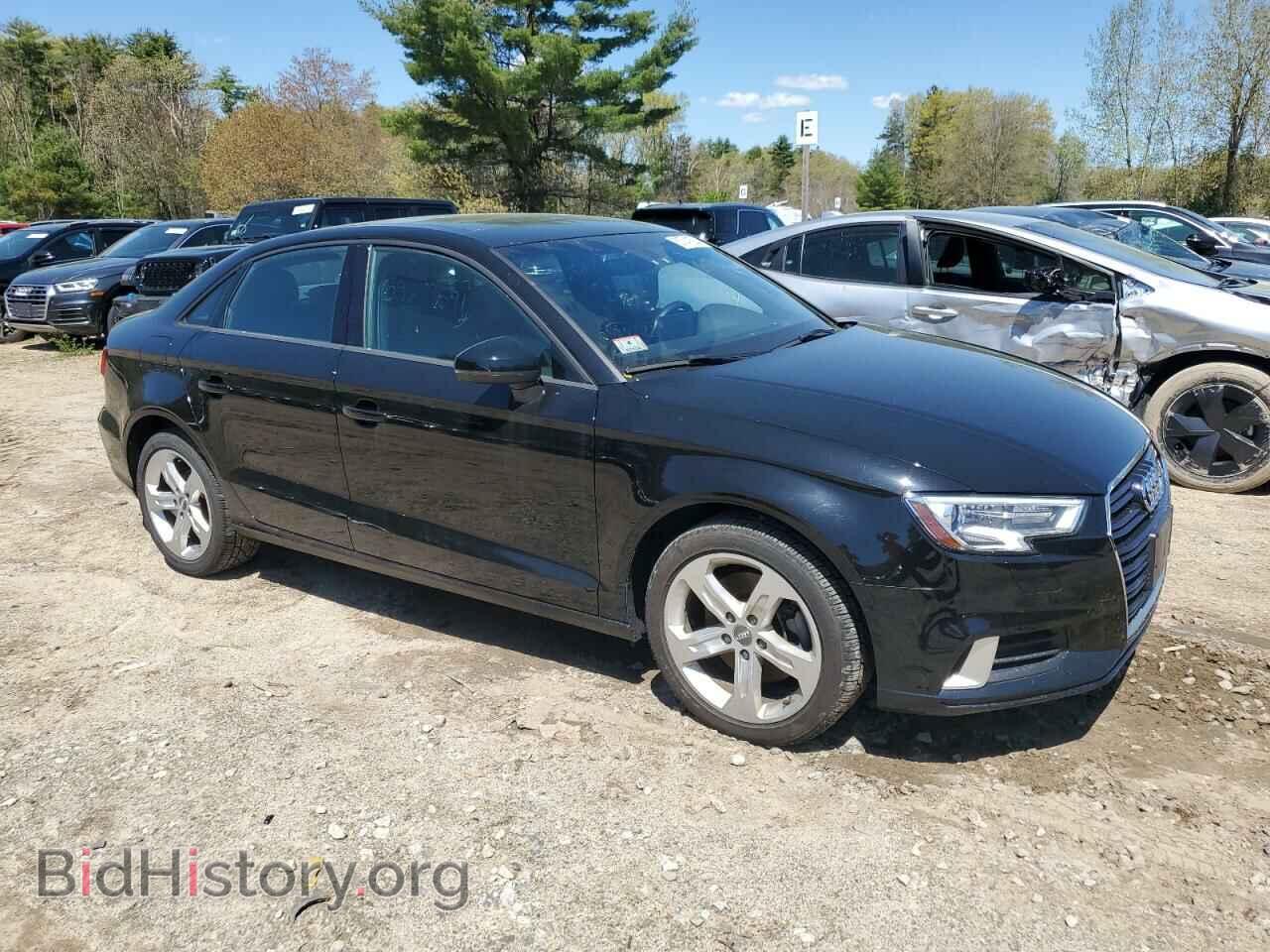 2018 AUDI A3 - VIN: WAUAUGFF3J1038652 - Фото 4