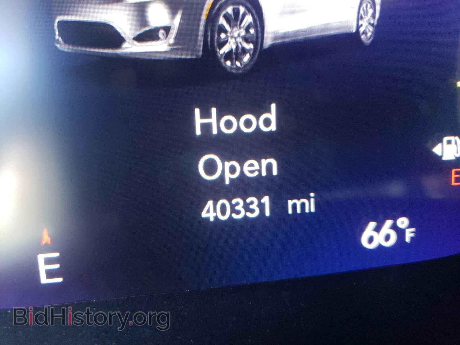 2018 CHRYSLER PACIFICA - VIN: 2C4RC1EG5JR260802 - Photo 8