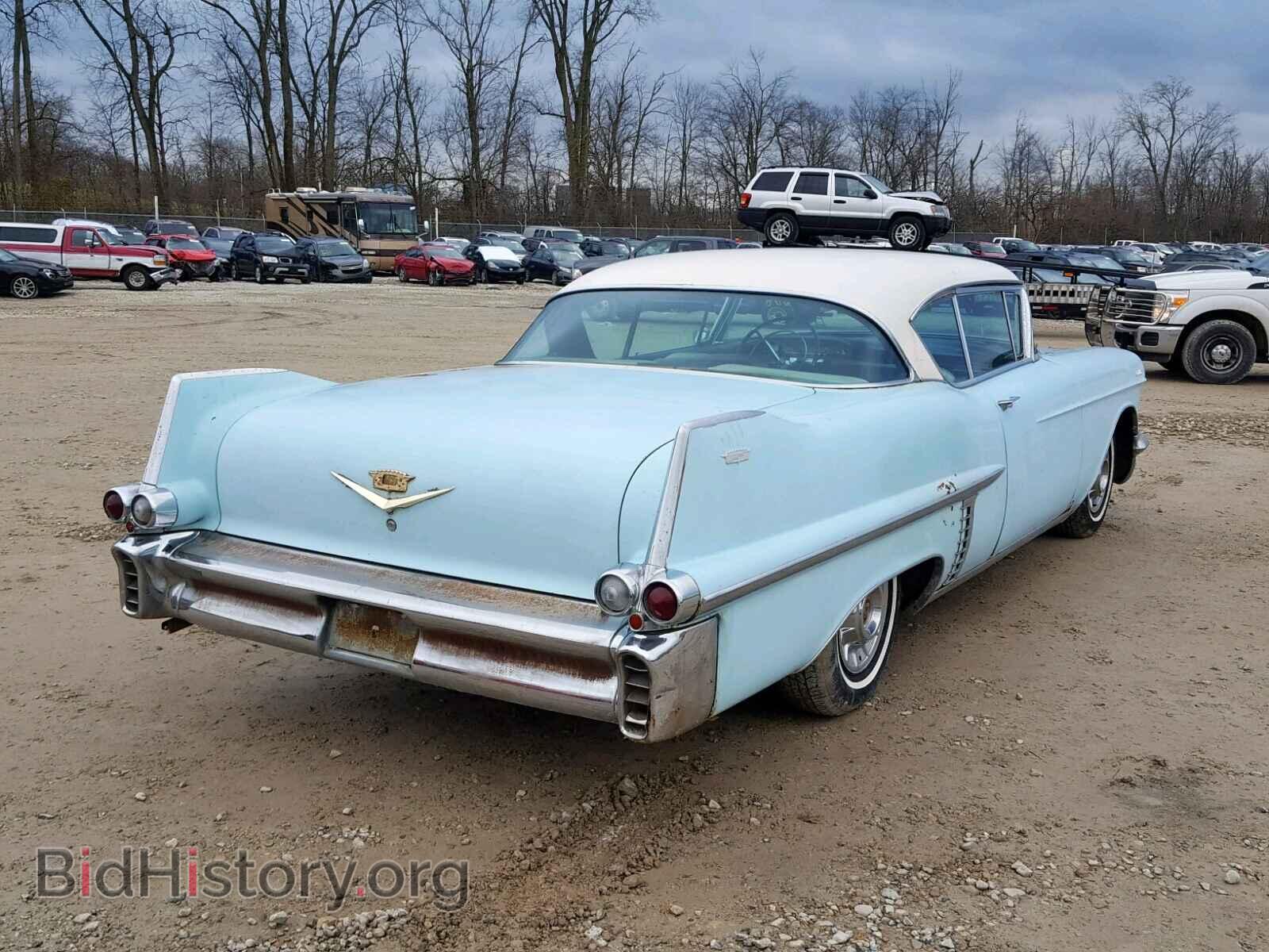 1957 CADILLAC DEVILLE - VIN: 5762067534 - Photo 4