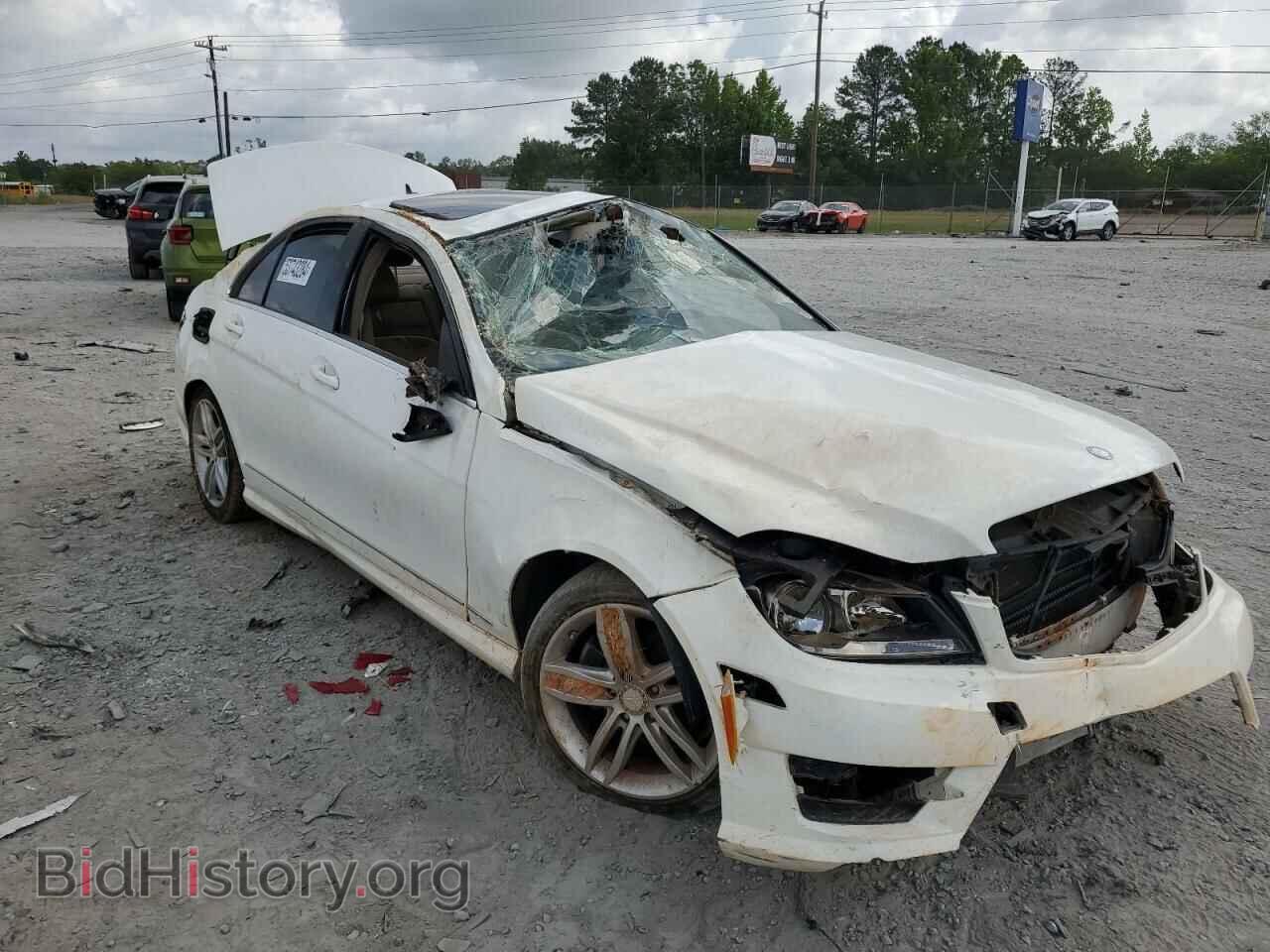 2013 MERCEDES-BENZ C-CLASS - VIN: WDDGF4HB9DA769760 - Фото 4
