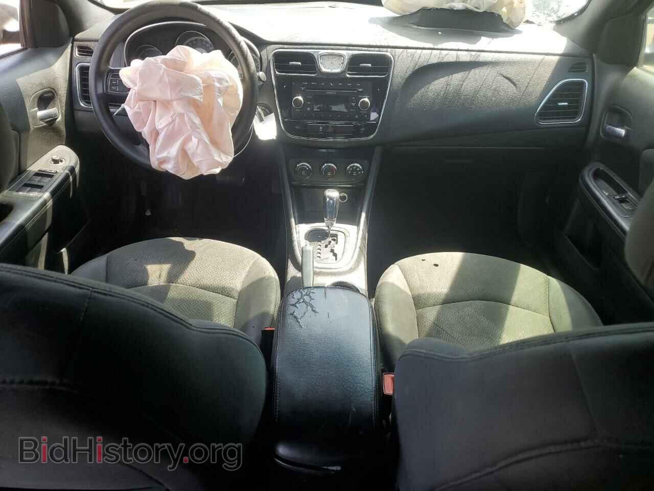 2012 CHRYSLER 200 - VIN: 1C3CCBAB0CN113426 - Фото 8