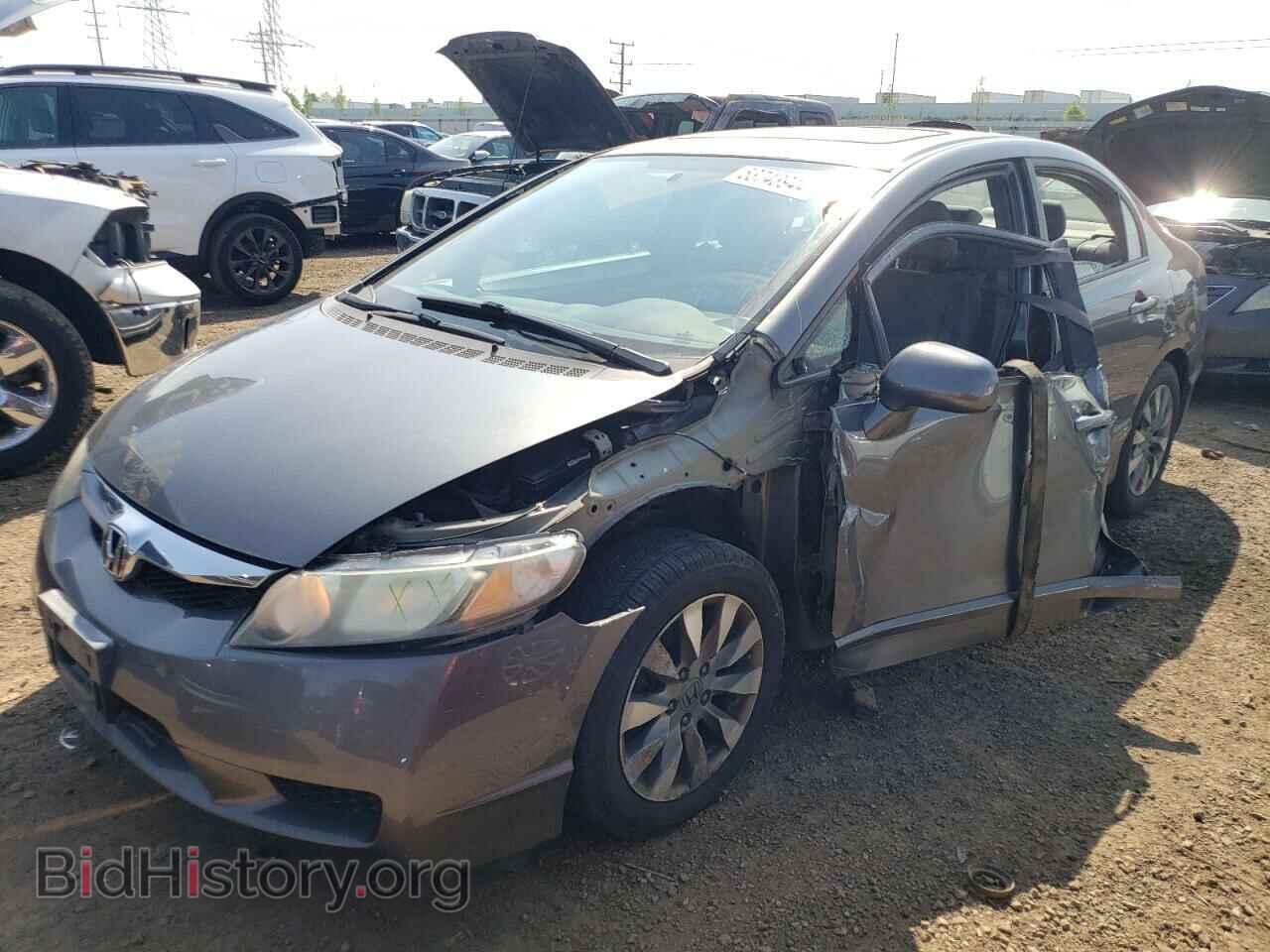 Фотография 19XFA16879E004447 - HONDA CIVIC 2009