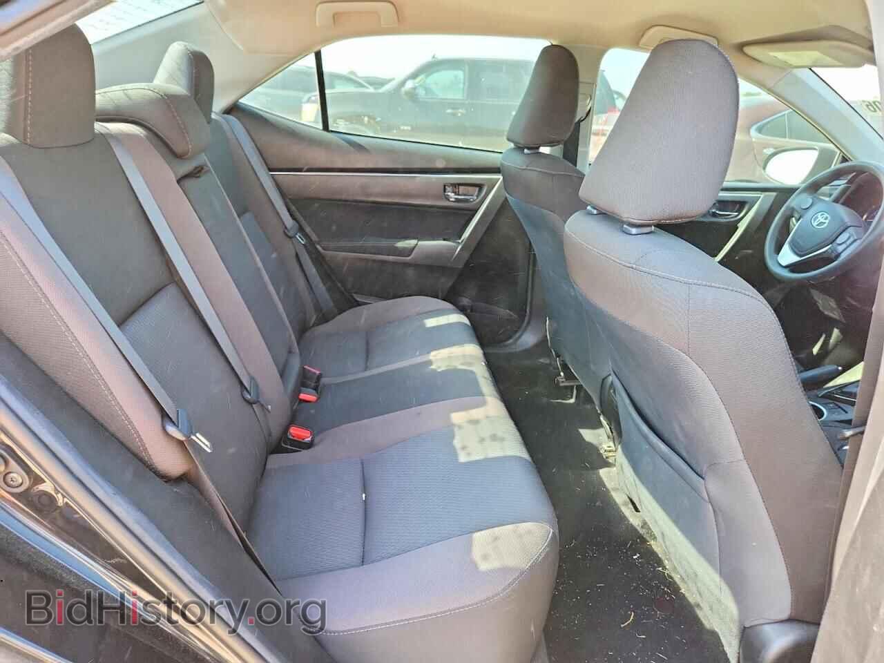 2018 TOYOTA COROLLA - VIN: 5YFBURHE5JP762166 - Photo 10