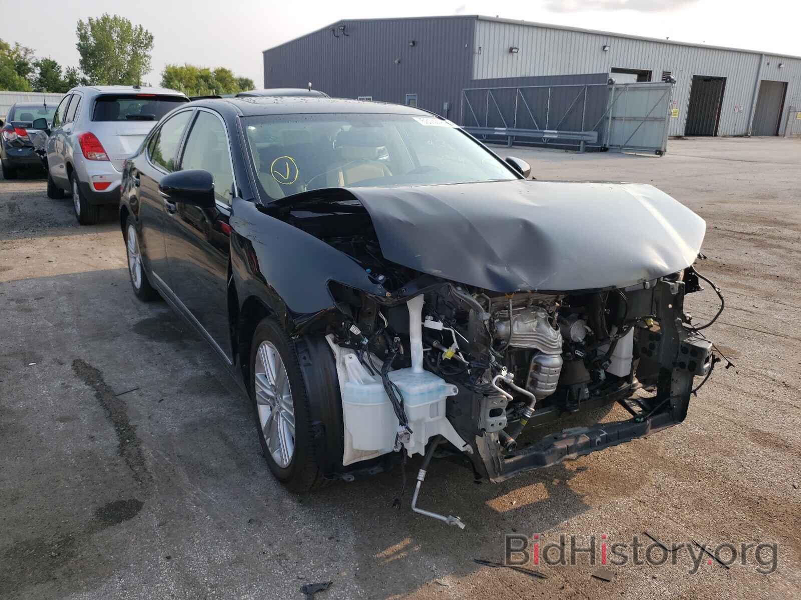 Фотография JTHBK1GG9F2209941 - LEXUS ES350 2015