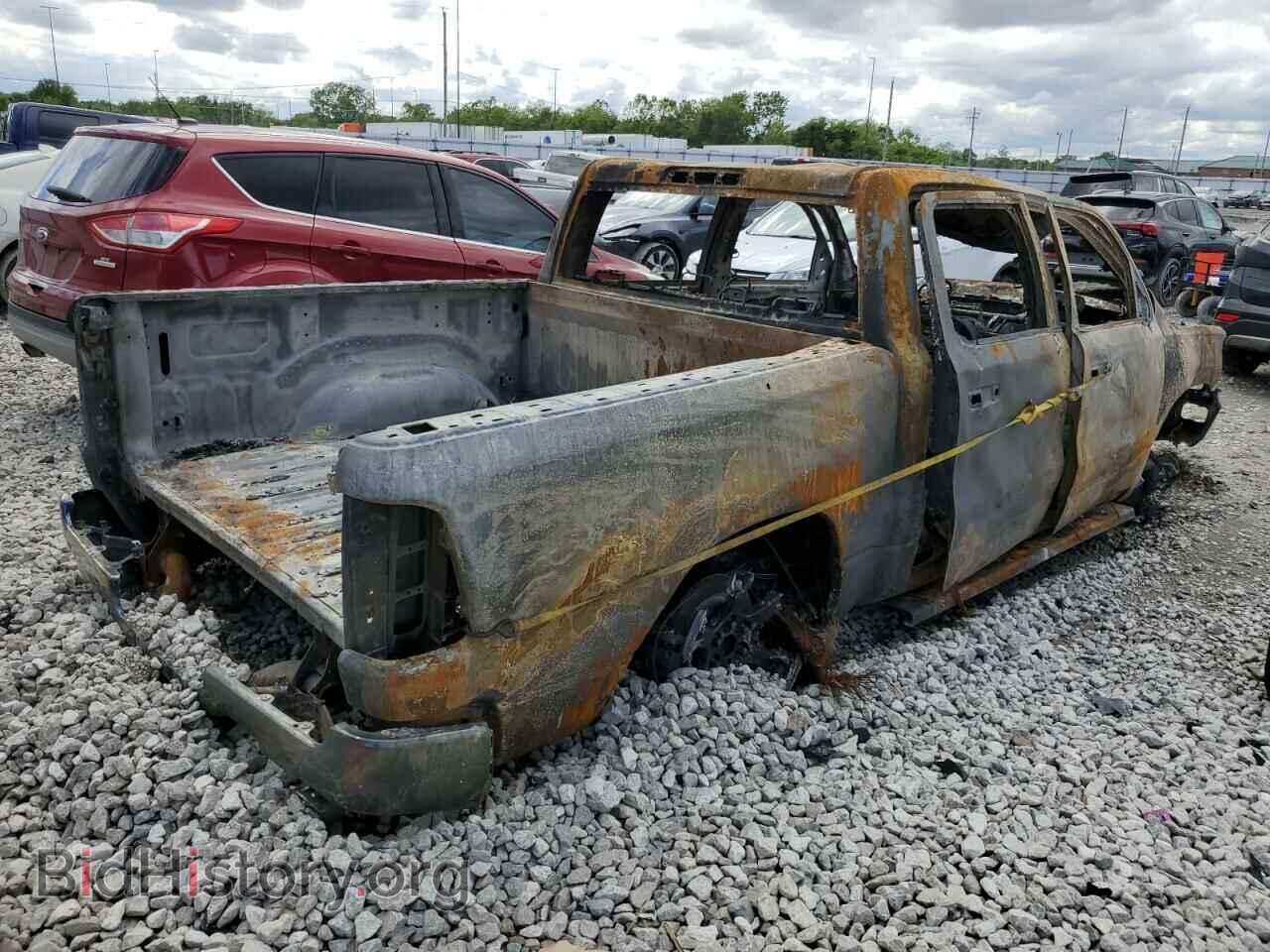 2020 RAM 1500 - VIN: 1C6SRFFT2LN391153 - Фото 3