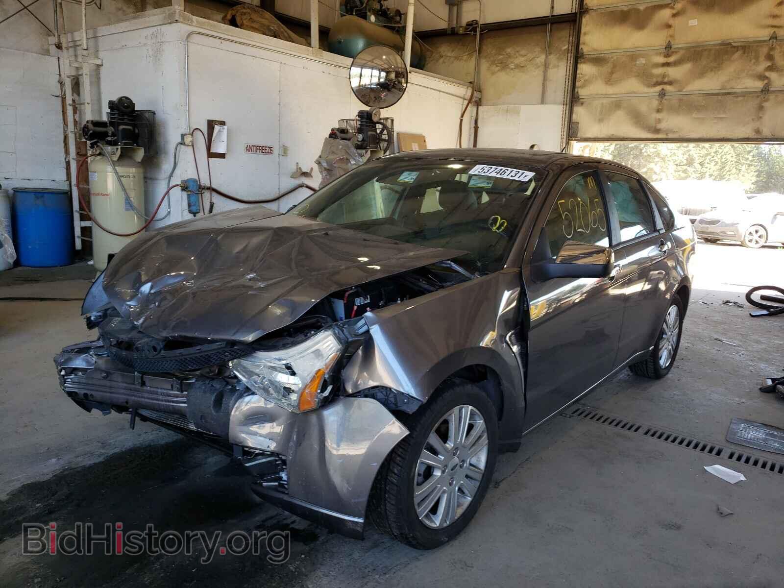 2009 FORD FOCUS - VIN: 1FAHP37N89W171743 - Фото 2