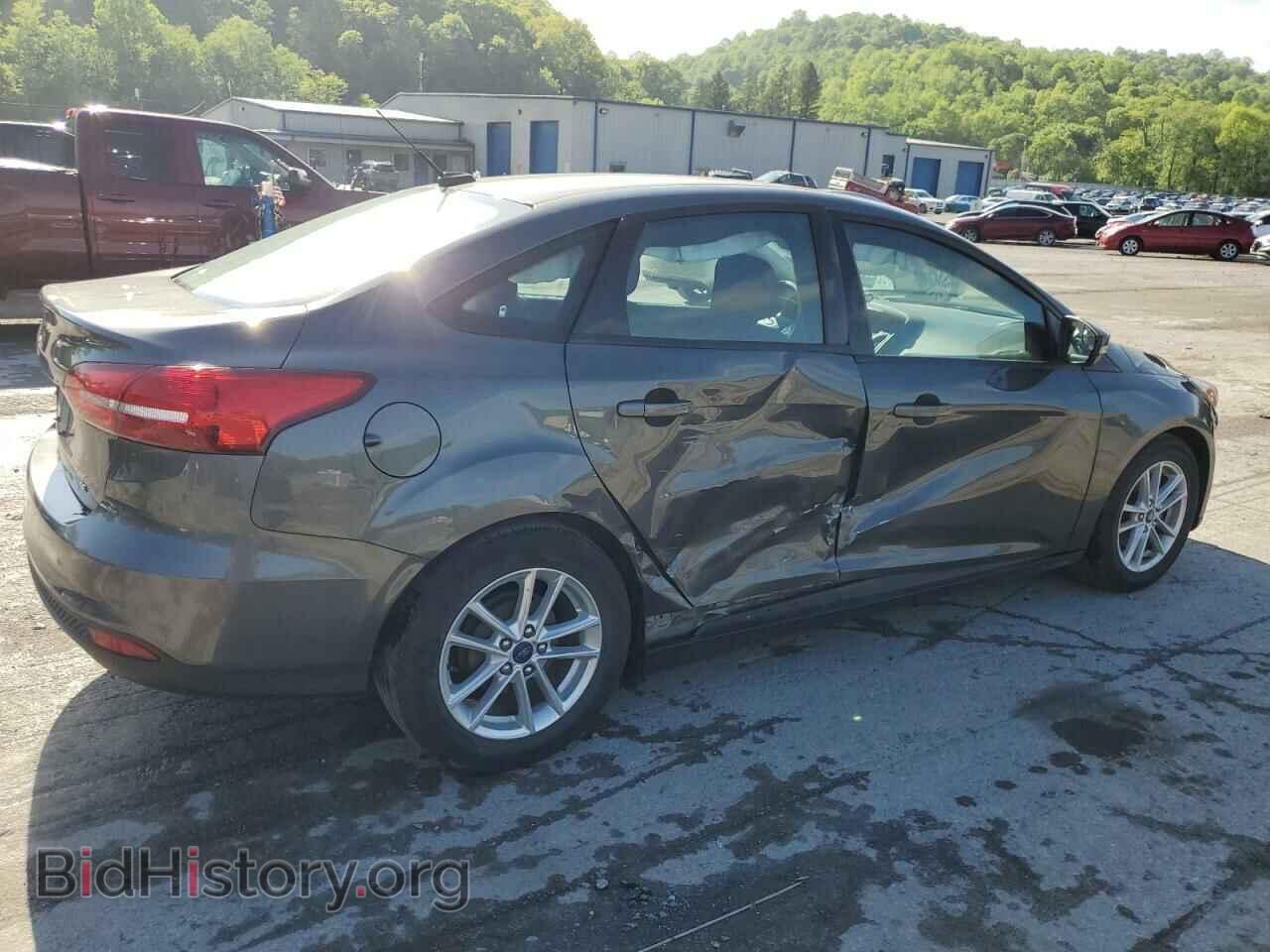 2017 FORD FOCUS - VIN: 1FADP3F25HL328005 - Фото 3