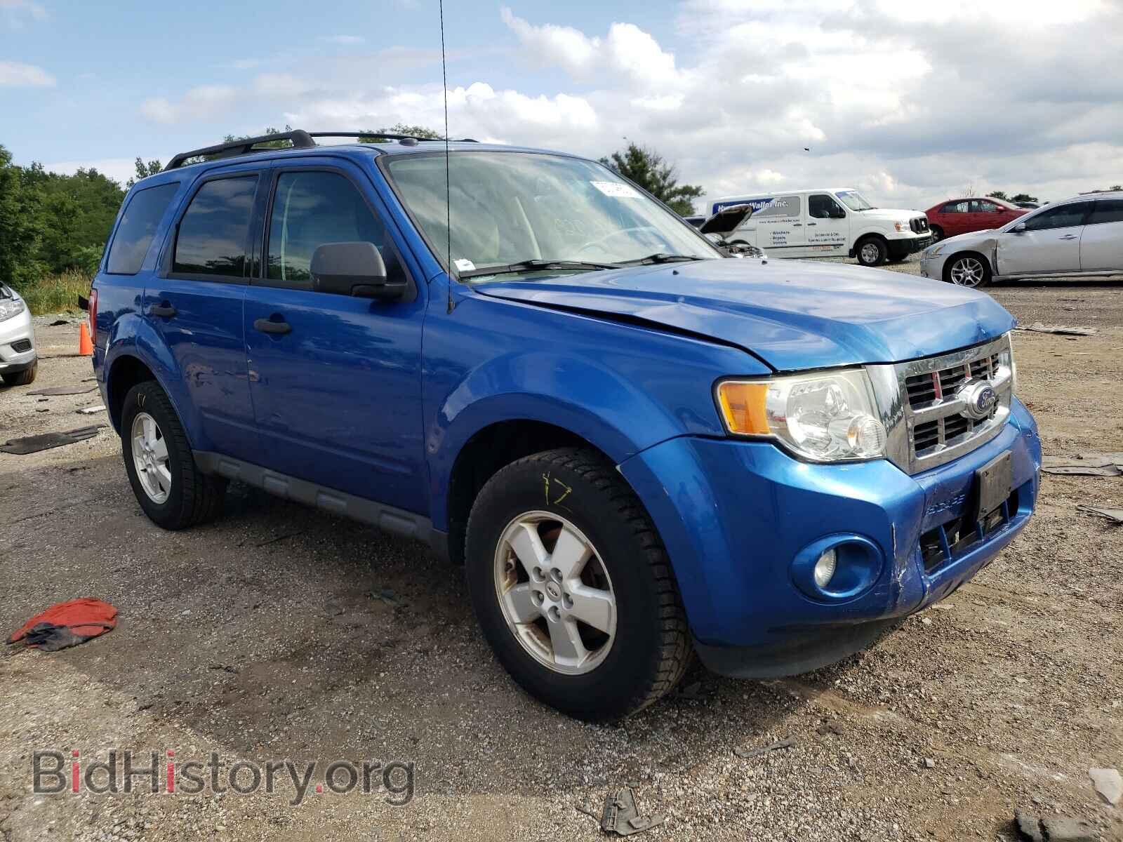 Фотография 1FMCU0D7XBKB44098 - FORD ESCAPE 2011