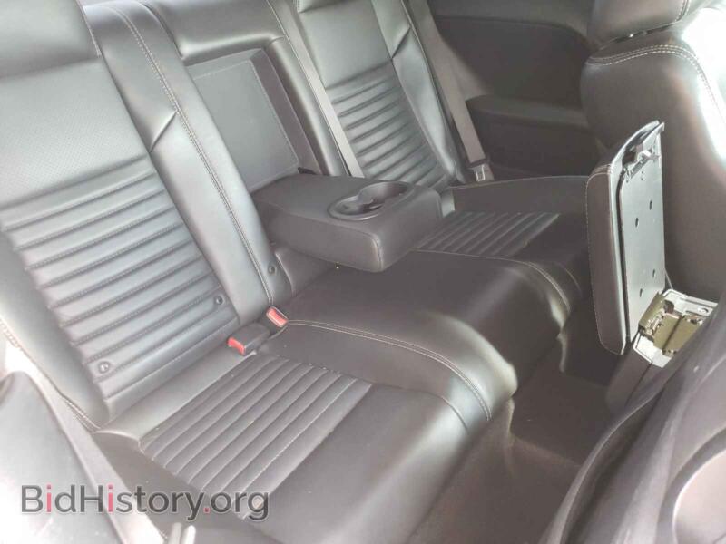 2014 Dodge CHALLENGER (VIN 2C3CDYBT7EH302240) — photo 6 of 10