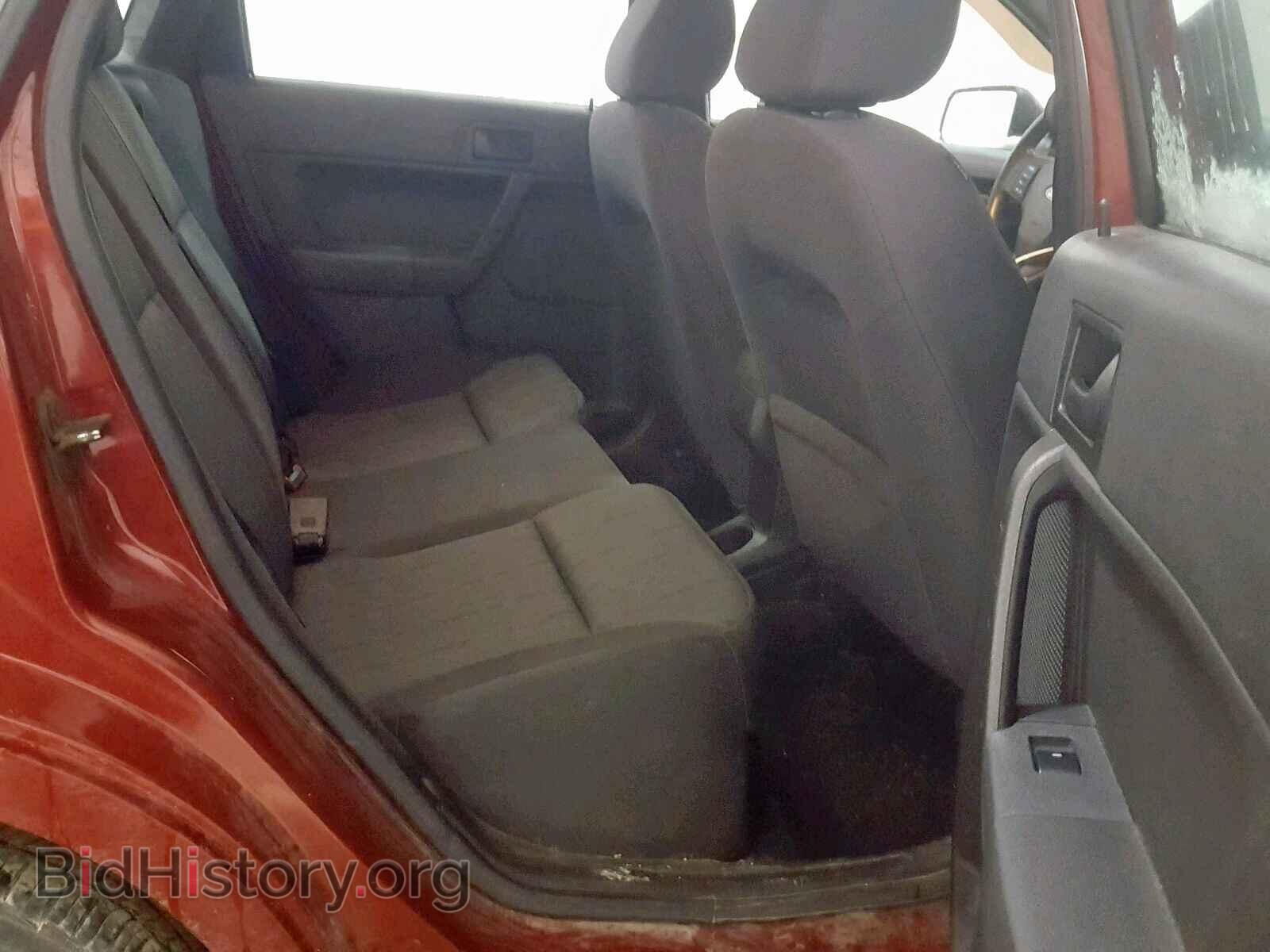 2011 FORD FOCUS - VIN: 1FAHP3FN2BW194863 - Photo 6