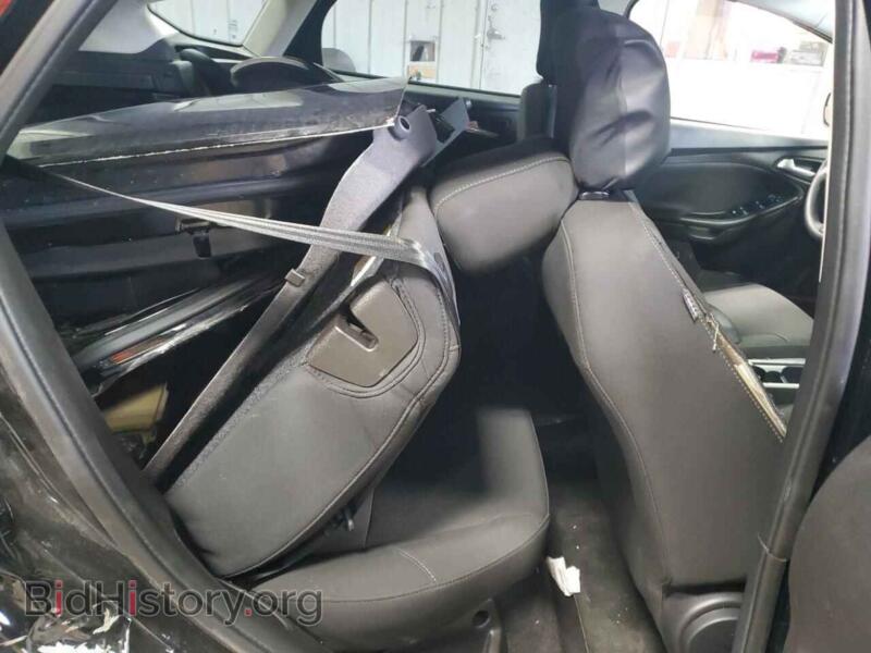 2017 Ford FOCUS (VIN 1FADP3K27HL282747) — photo 10 of 13