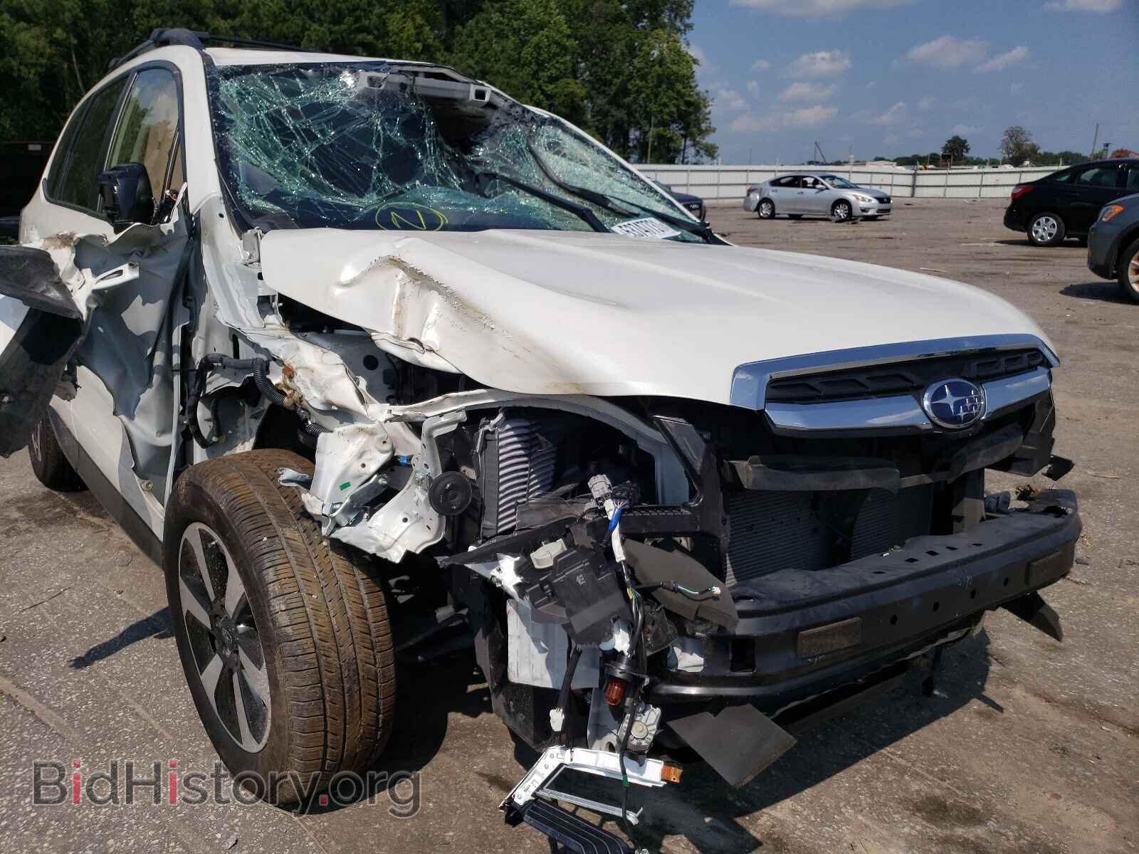 2017 SUBARU FORESTER - VIN: JF2SJARC0HH556896 - Photo 9