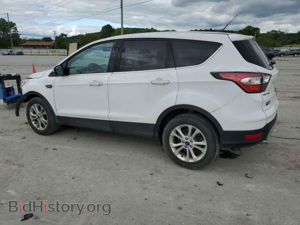 2017 FORD ESCAPE - VIN: 1FMCU0GDXHUB40051 - Фото 2
