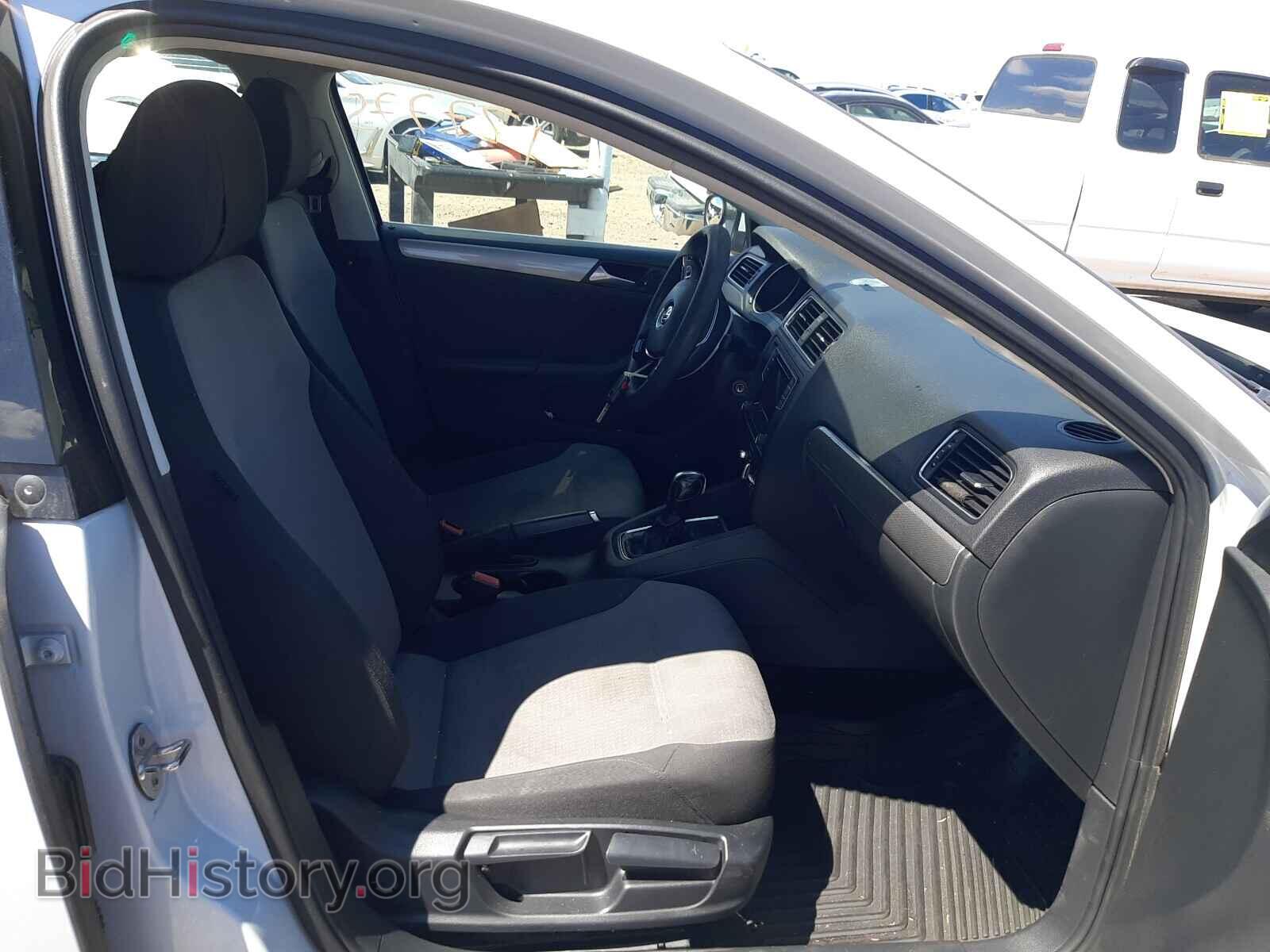 2017 VOLKSWAGEN JETTA - VIN: 3VW2B7AJ7HM379992 - Фото 5