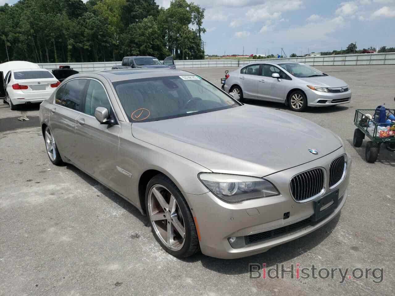 Photo WBAKB8C57CDX20902 - BMW 7 SERIES 2012