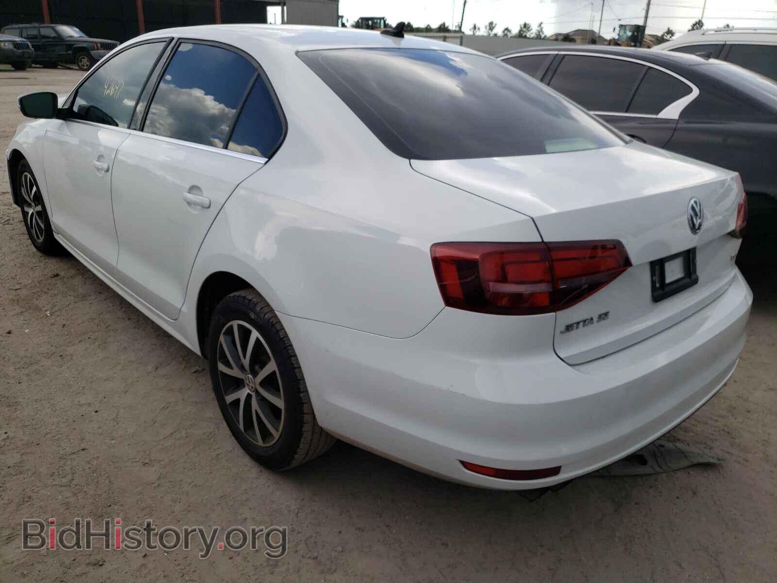2017 VOLKSWAGEN JETTA - VIN: 3VWB67AJ5HM296744 - Фото 3